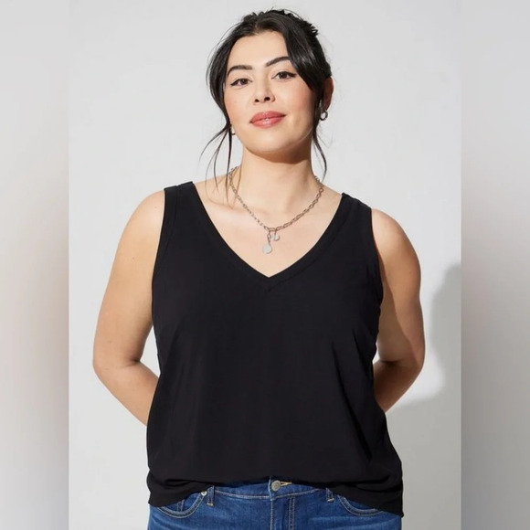 Torrid Challis Stitch Detail Tank Black Women Size 2 - Picture 1 of 9